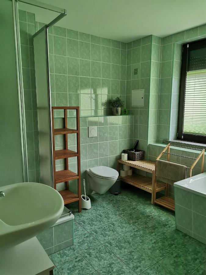 Monteur- Und Ferienwohnung In Hainichen - Obergeschoss Oder Dachgeschoss - Familie Weber Bockendorf Esterno foto